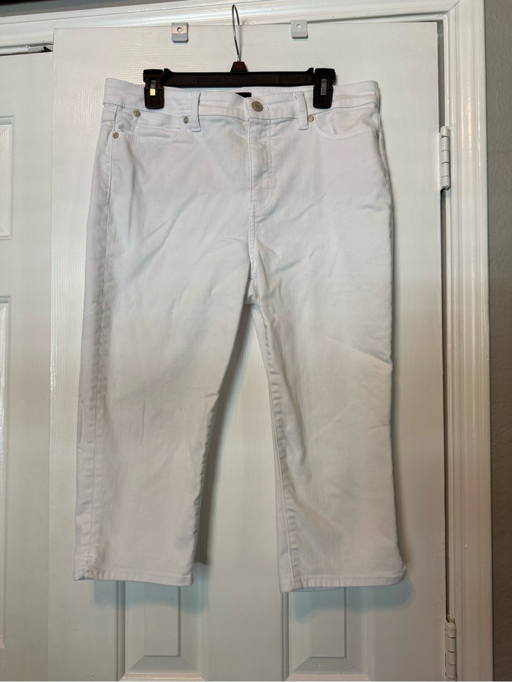 🤍 Talbots Pedal Pusher White Cropped Jeans Size 10 Classic Stretch Capri - Picture 2 of 7